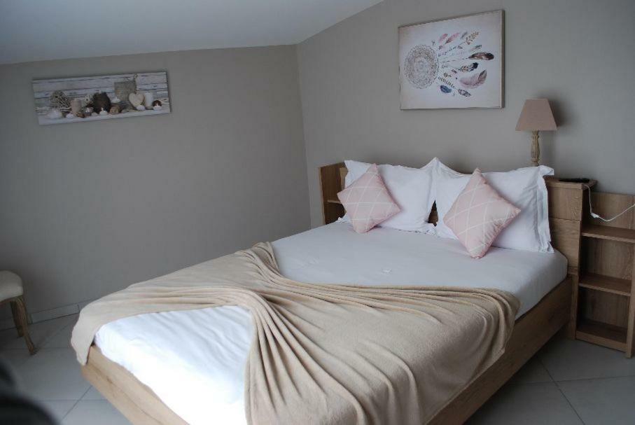 La Ferme De Coron Bed and Breakfast Belley Εξωτερικό φωτογραφία